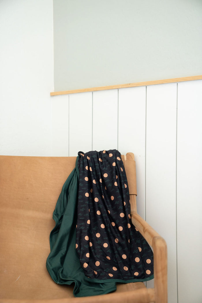 BLACK CACTUS (OLIVE)