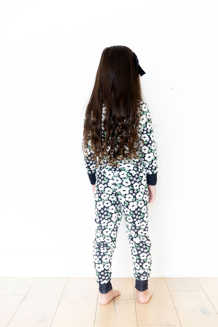 BLACK + CREAM FLORAL | LONG SLEEVE