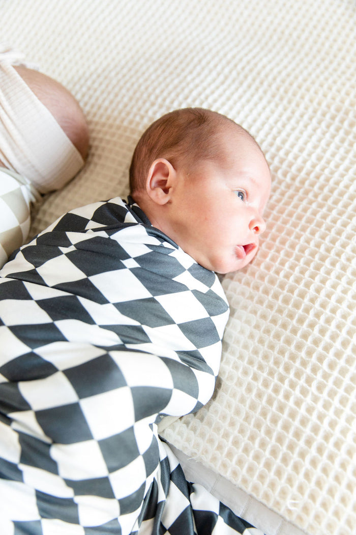 BLACK + WHITE CHECKER | SWADDLE