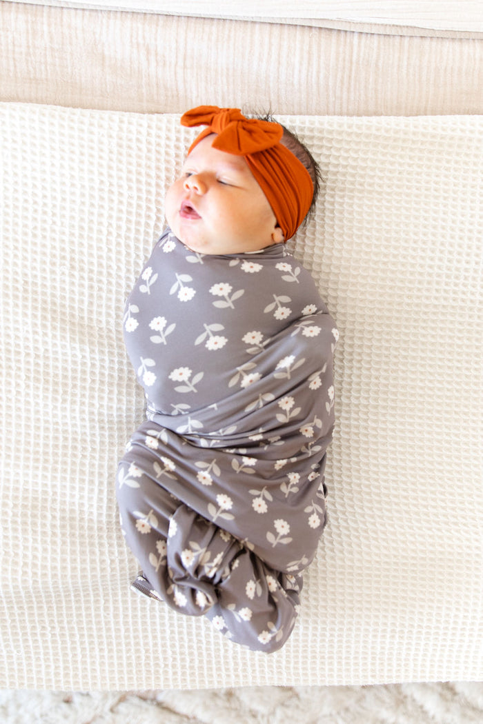 BROWN + RUST DAISY | SWADDLE