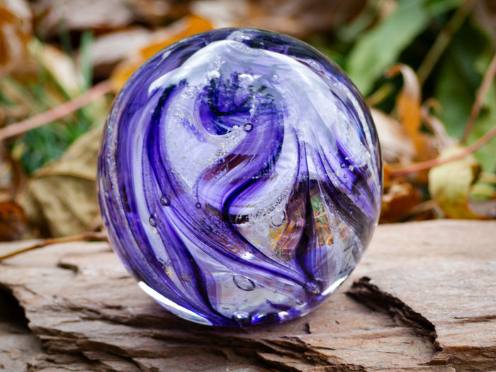 Feathered orb