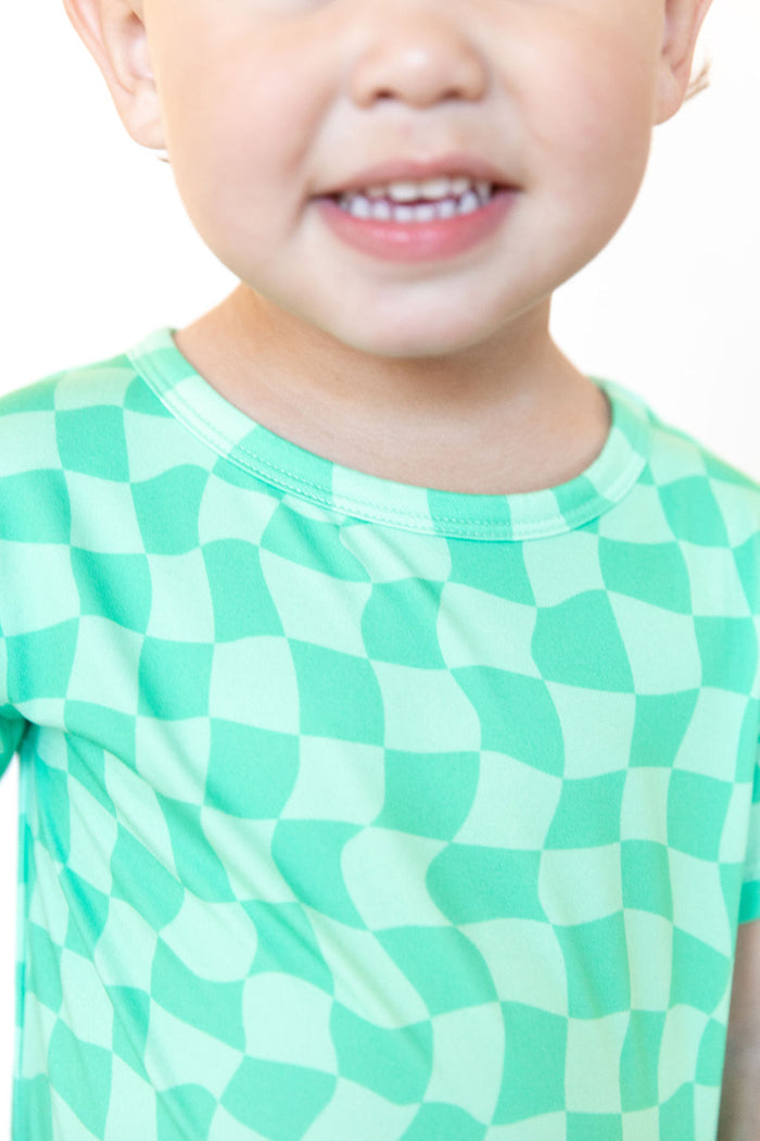 GREEN WAVY CHECKER | SHORT SET