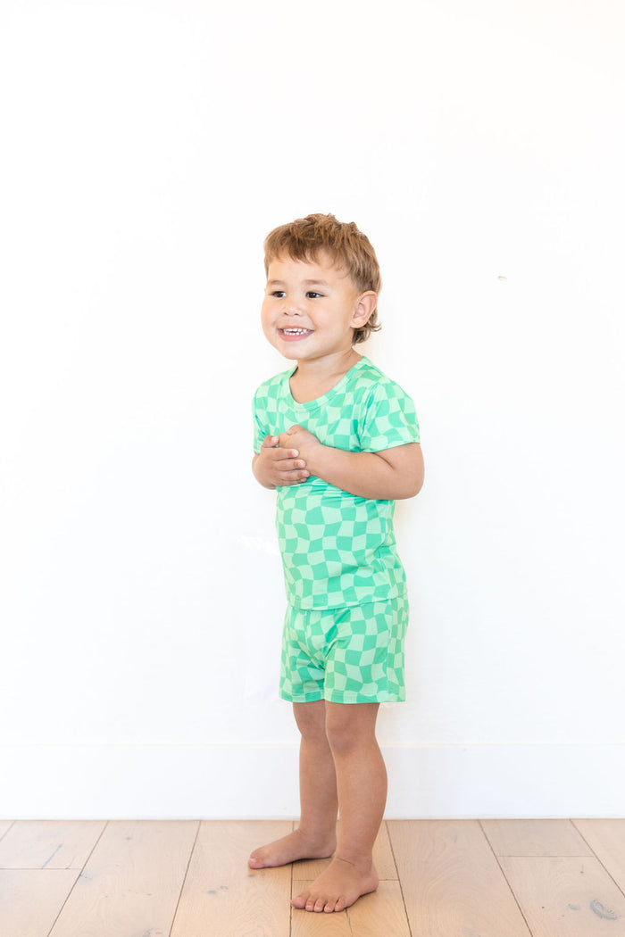 GREEN WAVY CHECKER | SHORT SET