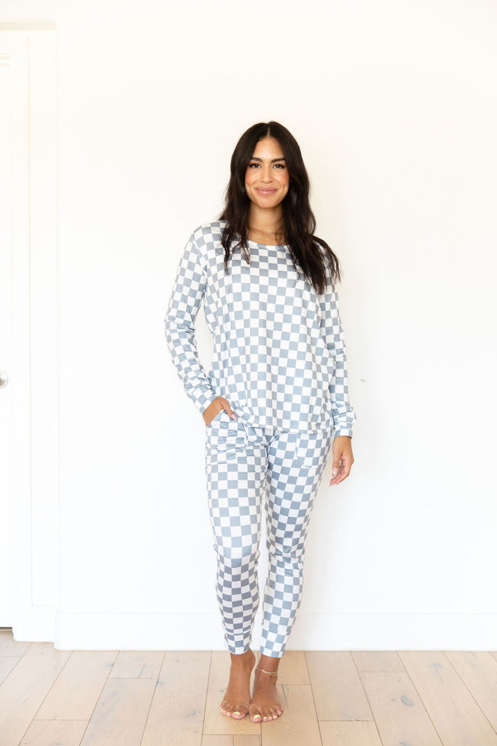 GREY + WHITE CHECKER | WOMEN'S LONG SLEEVE
