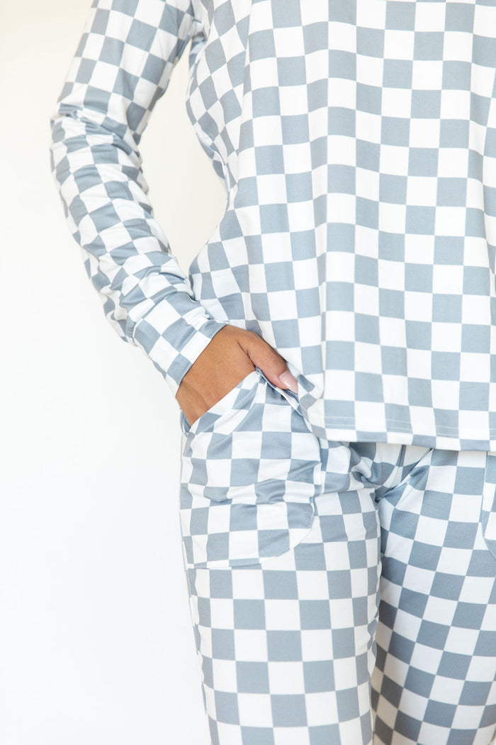 GREY + WHITE CHECKER | WOMEN'S LONG SLEEVE