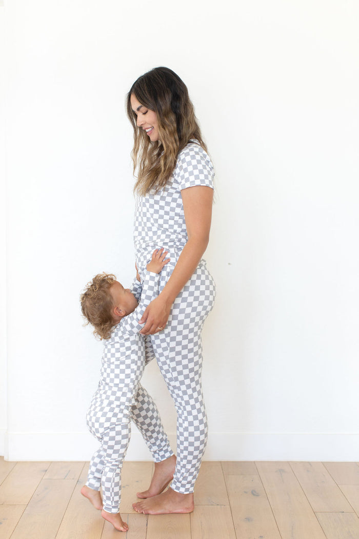 LIGHT GREY + WHITE CHECKER | LONG SLEEVE