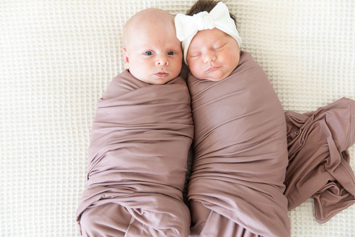 MOCHA SOLID | SWADDLE