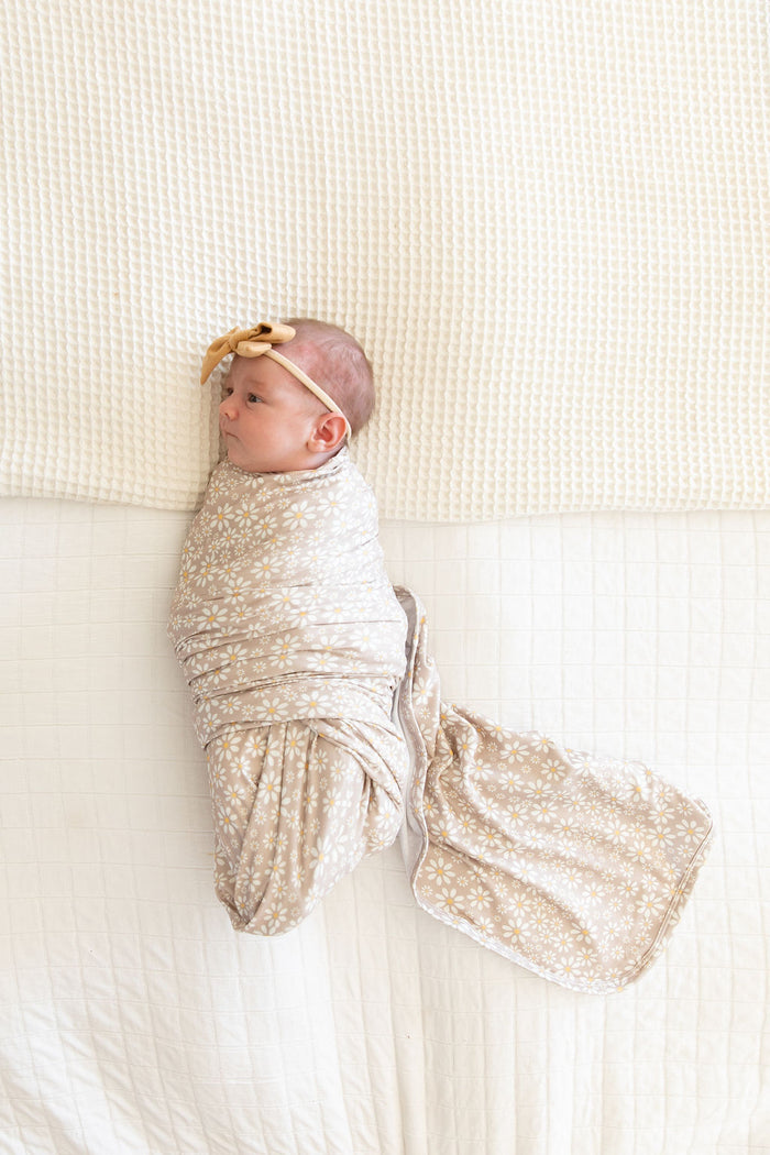 MUSTARD DAISY | SWADDLE
