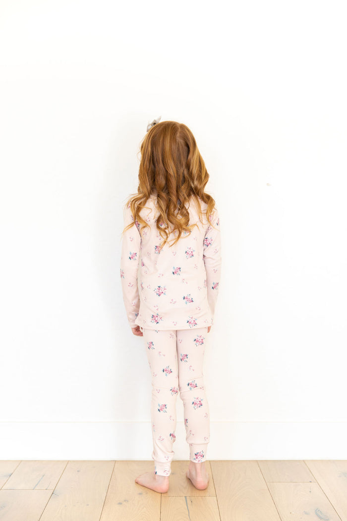 PALE LAVENDER + BLUE FLORAL | LONG SLEEVE