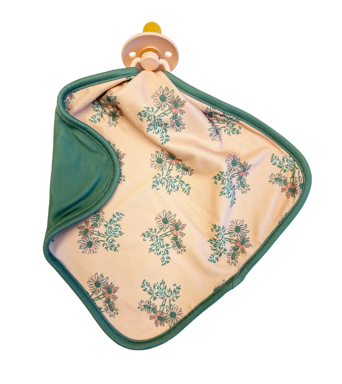 PALE PEACH DAISY FLORAL | LOVIE