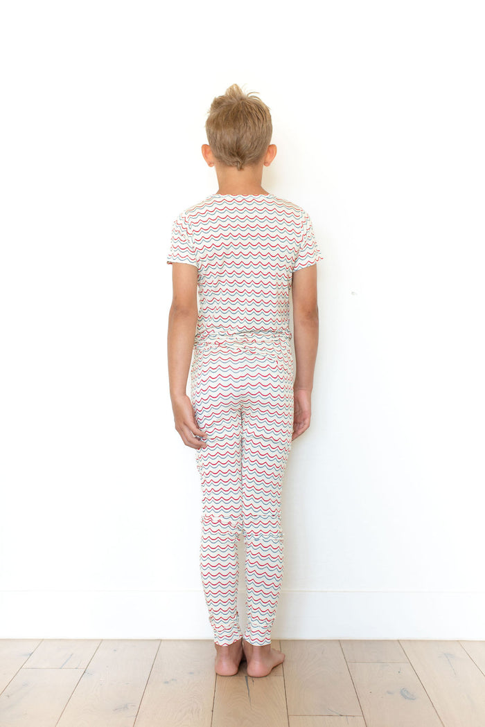 PATRIOTIC WAVES | SHORT SLEEVE