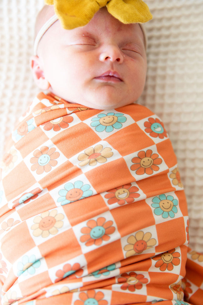 RETRO DAISY | SWADDLE