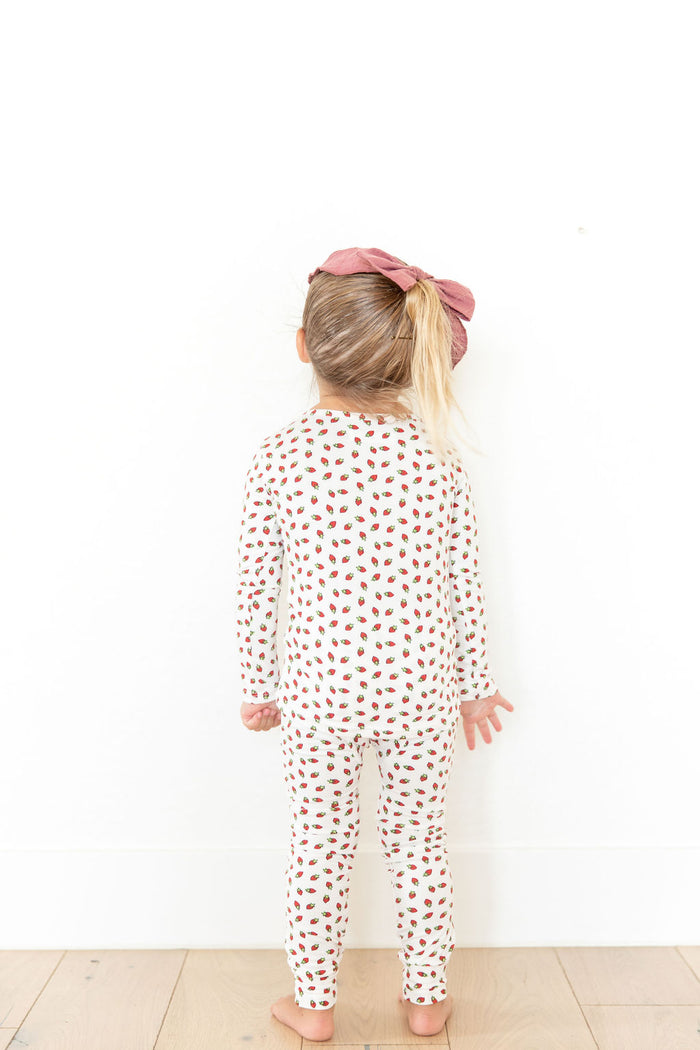 STRAWBERRY | LONG SLEEVE