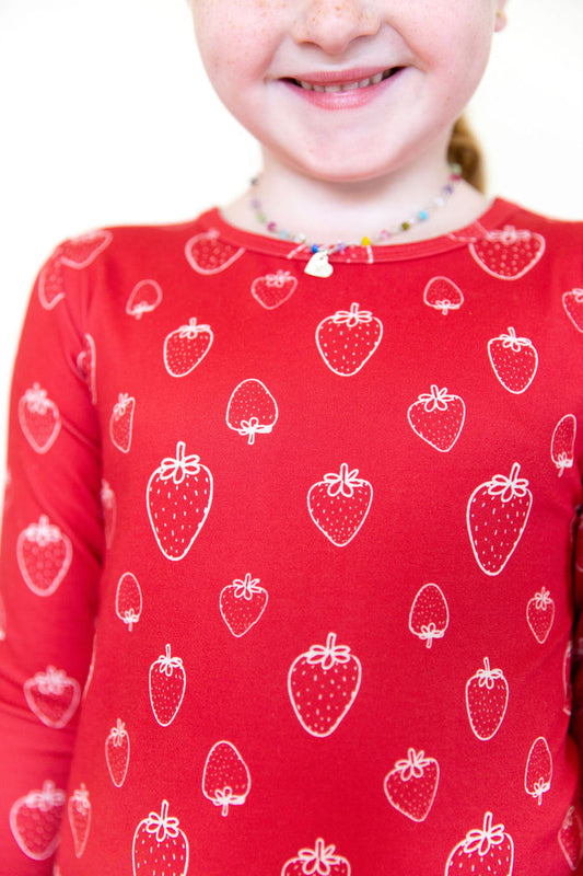 STRAWBERRY PATCH | LONG SLEEVE