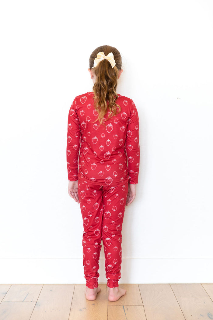 STRAWBERRY PATCH | LONG SLEEVE