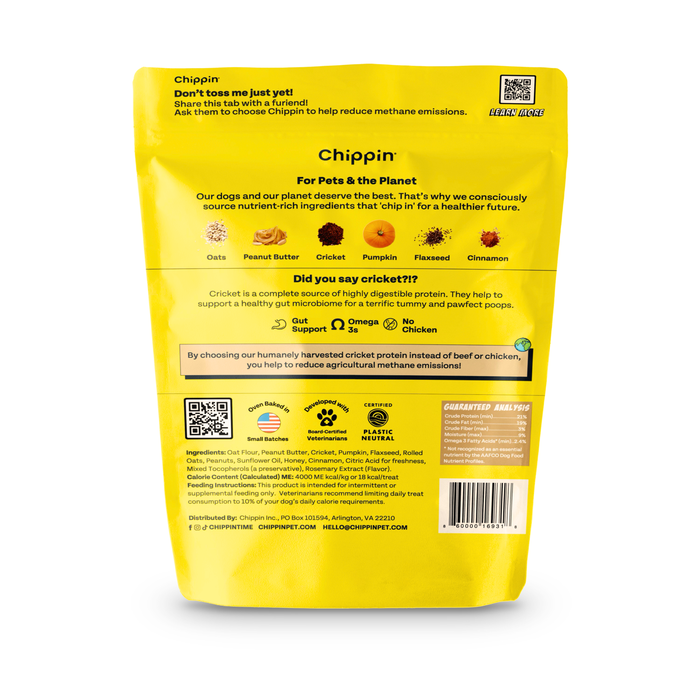 The back of the Chippin Superfood Cricket & Peanut Butter Dog Treats bag highlights sustainable ingredients like cricket protein, pumpkin, flaxseed, cinnamon, and peanut butter. It emphasizes gut health support, protein benefits, and emission reduction with contact info and guarantee details at the bottom.